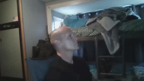 tommygunsfit online show from March 15, 1:00 am