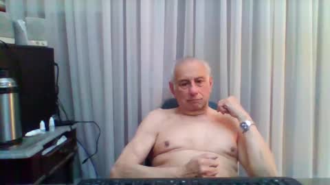 tommylecock online show from September 30, 12:43 pm