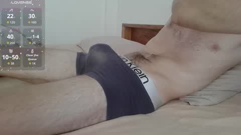 Snapshot of tommyshe1by chatting on February 25, 3:38 am tommyshe1by online show from February 25, 3:38 am