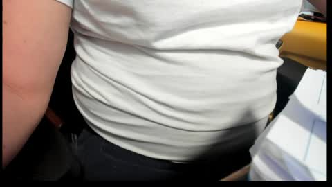 Snapshot of tommysmithjones82 chatting on March 31, 8:37 am tommysmithjones82 online show from March 31, 8:37 am