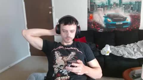 Tommy Strokes online show from December 2, 7:20 pm