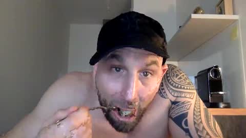 Thomas Fit online show from January 21, 11:35 am