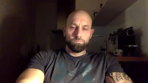 Thomas Fit online show from February 18, 9:20 pm