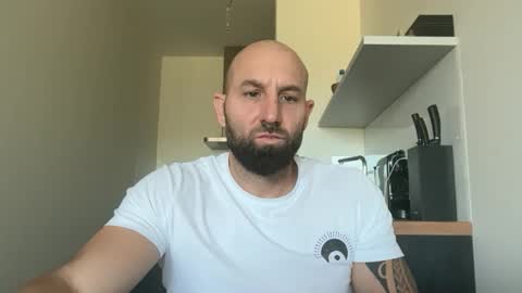 Thomas Fit online show from September 30, 9:58 am