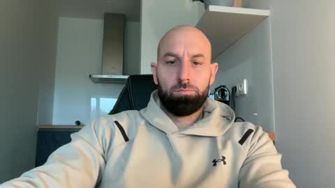 Thomas Fit online show from October 10, 7:29 am