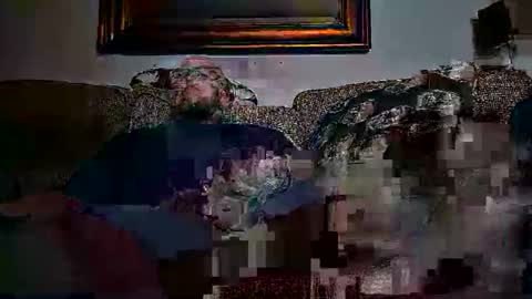 Snapshot of tomnor13 chatting on April 24, 7:33 am tomnor13 online show from April 24, 7:33 am