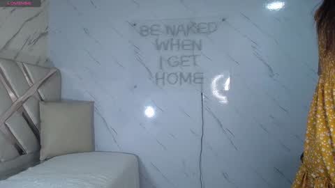 leyla  online show from January 18, 3:31 am