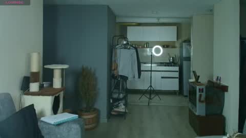 leyla  online show from September 27, 7:02 am