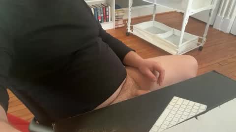 tompalmer886 online show from February 28, 7:35 pm