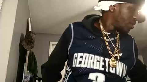 Snapshot of tomuchwauce1 chatting on March 14, 2:39 am tomuchwauce1 online show from March 14, 2:39 am