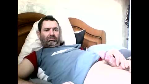 Snapshot of tonio1972 chatting on December 26, 10:37 am tonio1972 online show from December 26, 10:37 am