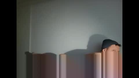 tonny54880 online show from February 1, 6:39 pm