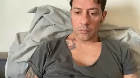 Snapshot of tony8miami chatting on January 1, 11:38 am Tony8miami online show from January 1, 11:38 am