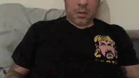 Snapshot of tony8miami chatting on January 8, 11:21 am Tony8miami online show from January 8, 11:21 am