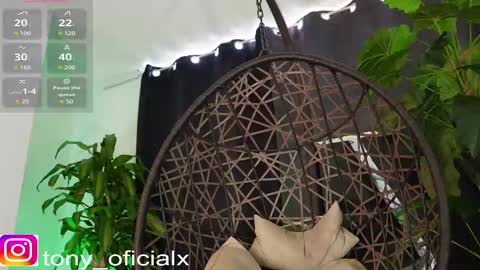 Snapshot of tony_newmen chatting on February 9, 4:18 pm tony online show from February 9, 4:18 pm