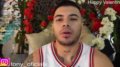 Snapshot of tony_newmen chatting on February 12, 8:40 pm tony online show from February 12, 8:40 pm