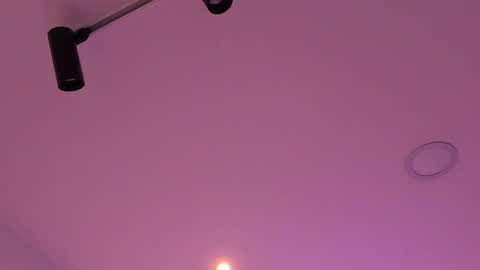 tony_petrov online show from December 3, 12:14 pm