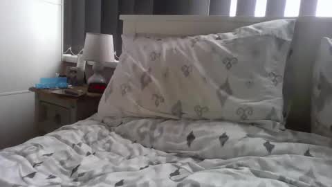 tonygibbson62 online show from April 4, 4:15 pm