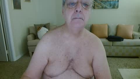 Snapshot of tonysview12000 chatting on February 12, 7:09 pm tonysview12000 online show from February 12, 7:09 pm