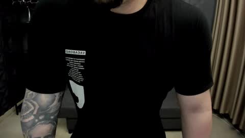 TonyWilcox online show from February 18, 5:42 am