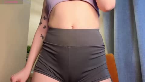 Hey hey Im Megan Pvt open. Im very glad to see you here online show from March 5, 6:12 am