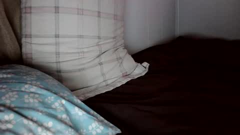 toocloudy online show from February 18, 3:46 am