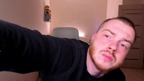 toohornyserj online show from May 18, 12:29 am