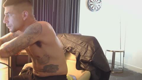 toomuchsmoke online show from December 16, 5:06 am