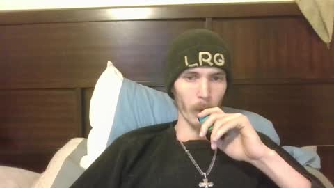 Snapshot of tootall803 chatting on January 16, 1:48 am TooTall803 online show from January 16, 1:48 am