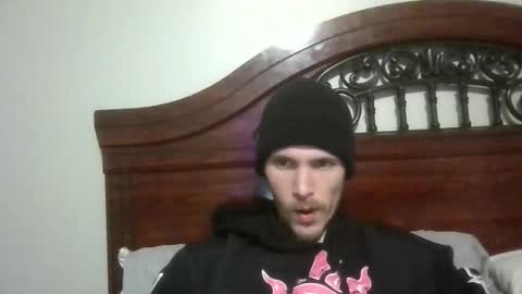 Snapshot of tootall803 chatting on February 3, 2:53 am TooTall803 online show from February 3, 2:53 am