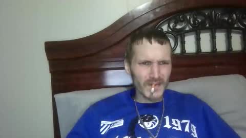 Snapshot of tootall803 chatting on February 17, 1:02 am TooTall803 online show from February 17, 1:02 am