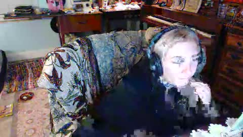 tooter online show from November 14, 5:06 am