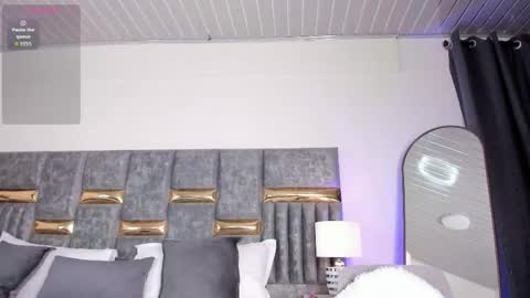  Mary  online show from April 15, 1:01 am