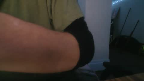 topplesstable18075 online show from November 5, 3:28 am