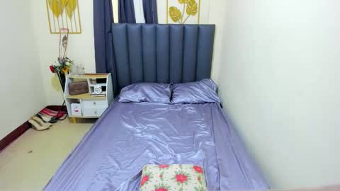 toptranshannah online show from February 26, 1:59 am