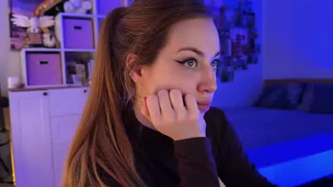 Lina  Next stream January 4  11am UTC 0 online show from July 17, 12:12 pm