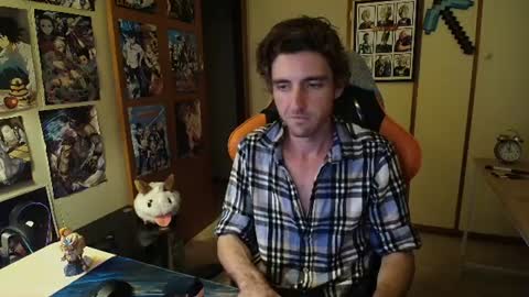 Snapshot of torbenya chatting on June 27, 8:52 am Torbenya online show from June 27, 8:52 am
