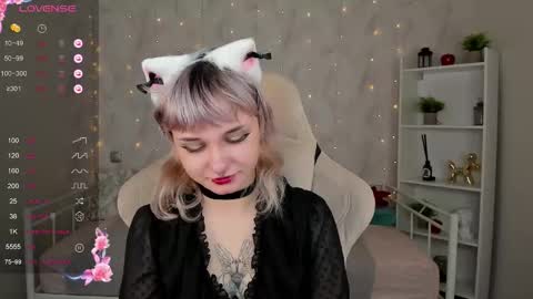 Tori online show from October 16, 12:11 am