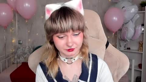 Tori online show from April 2, 12:08 am