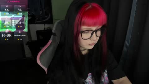 Snapshot of toriayun0 chatting on June 26, 12:59 am your personal gothic girl check it online show from June 26, 12:59 am