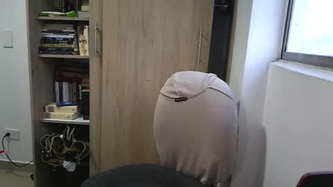 Snapshot of torino_19 chatting on February 5, 12:54 pm Enzo Moretti online show from February 5, 12:54 pm