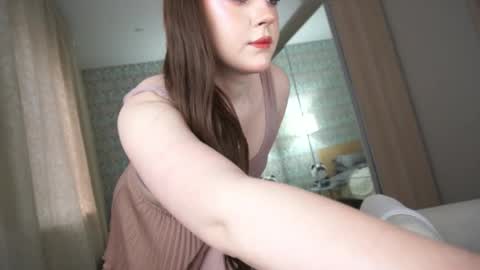         online show from April 19, 6:02 am