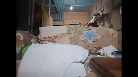 Snapshot of torito10 chatting on December 3, 1:35 am tony hot online show from December 3, 1:35 am