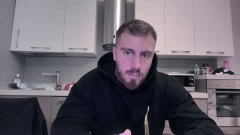 toro_arrapato online show from December 5, 1:25 am