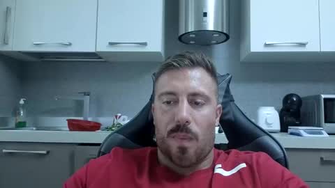Snapshot of toro_arrapato chatting on June 9, 10:05 am toro_arrapato online show from June 9, 10:05 am