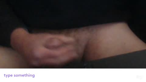 Snapshot of tosh987654321 chatting on June 10, 10:36 am tosh987654321 online show from June 10, 10:36 am