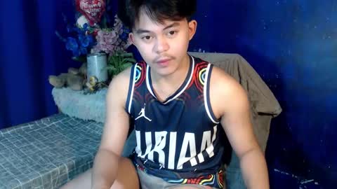 Toshiro online show from October 10, 4:28 pm