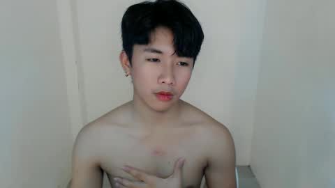 totalbabe1x online show from March 3, 2:15 pm