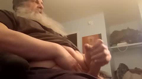 Snapshot of totallyawesome_65 chatting on February 15, 10:47 am totallyawesome_65 online show from February 15, 10:47 am