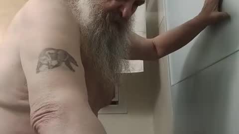 totallyawesome_65 online show from April 3, 8:01 am